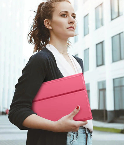 Funda Con Teclado Para iPad 11th 10th Gen Rosa