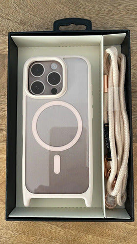 Funda Mageasy Para iPhone 16 Pro De 6.3 Pulgadas Con Correa