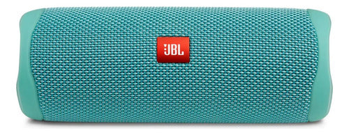 Parlante Jbl Flip 5 Con Bluetooth Y Resistente Al Agua Color Verde Azulado.