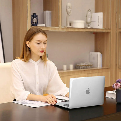Funda Para Macbook Air 13'' 2022-2018 Transparente Transparente
