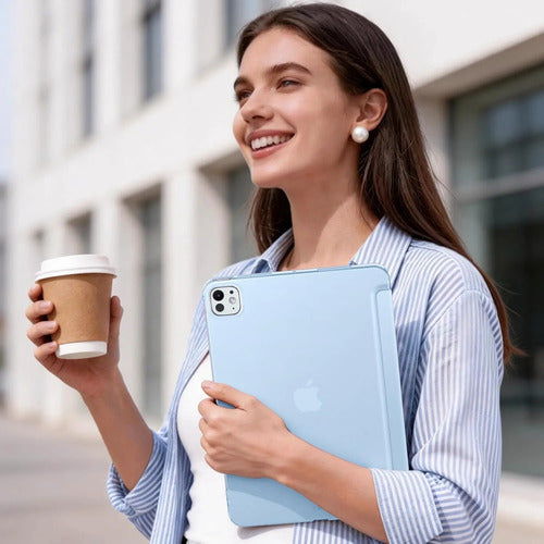 Funda iPad Pro Trasera Translúcida Con Soporte Tríptico Azul Claro